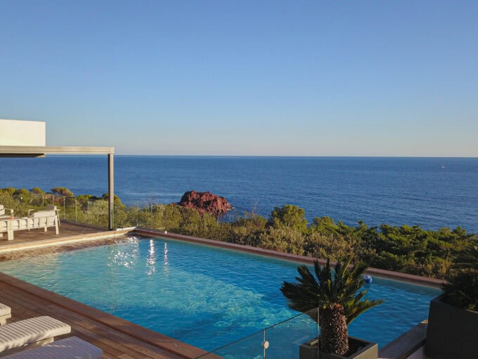 Villa vue mer et piscine • Saint Raphael, Domaine Privé
